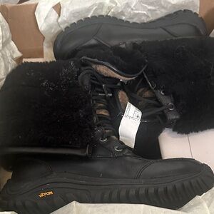 Uggs Black Fur-Lined Winter Boots